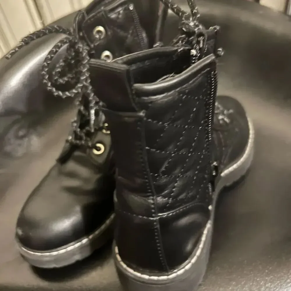 STEVE MADDEN Combat Boots  Side Zip Laces sz 2